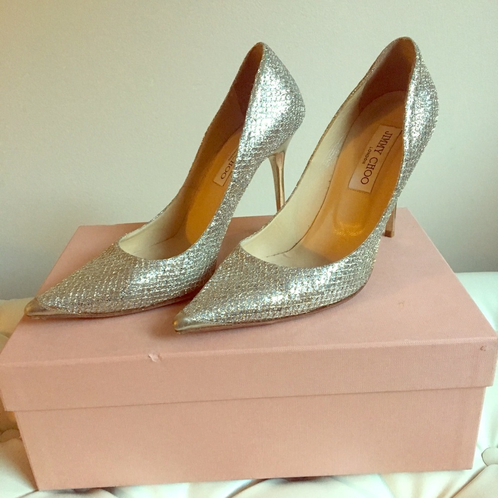 Jimmy Choose Glitter Pump